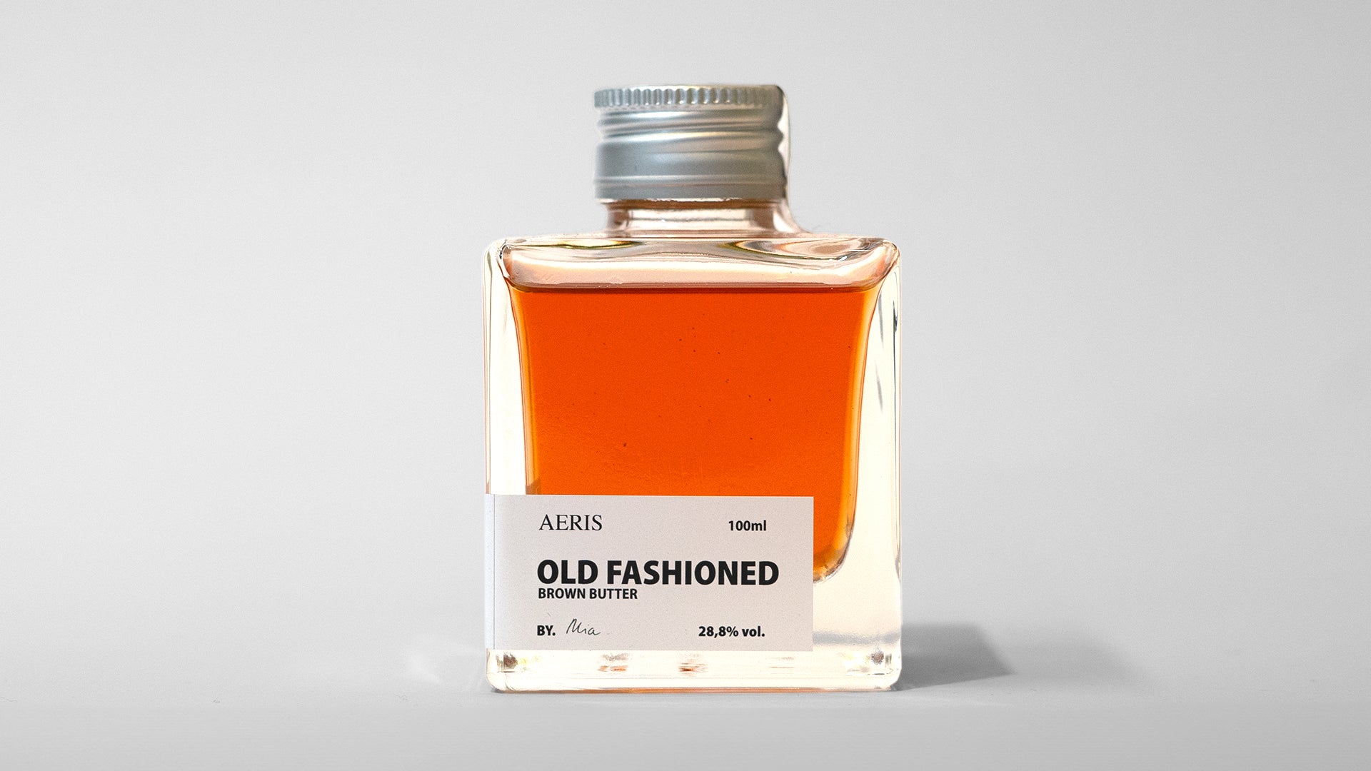 Flaske med Aeris Old Fashioned, 10 cl - færdigblandet cocktail med whiskey og bitters