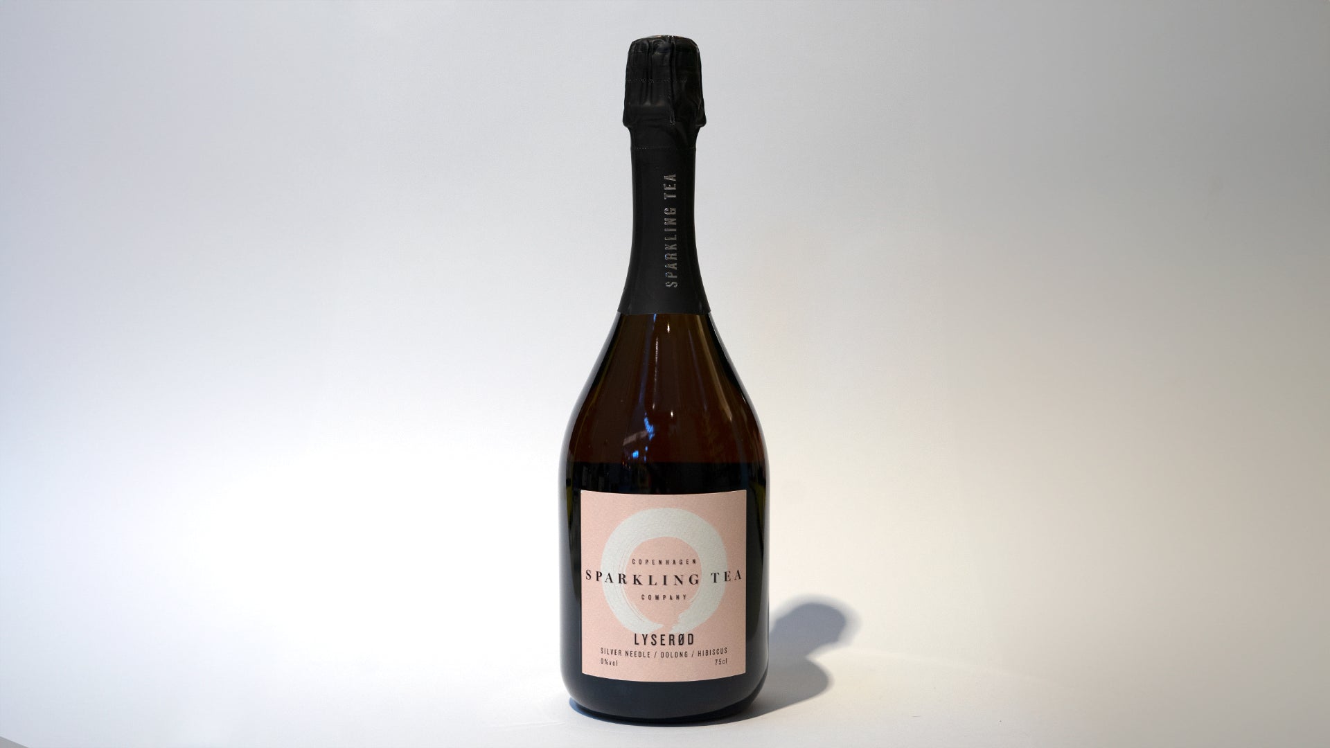 Sparkling tea lyserød alkoholfri flaske på 75cl