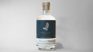 Flaske med Thornæs Mad Owl Gin, London Dry - klassisk gin med enebær