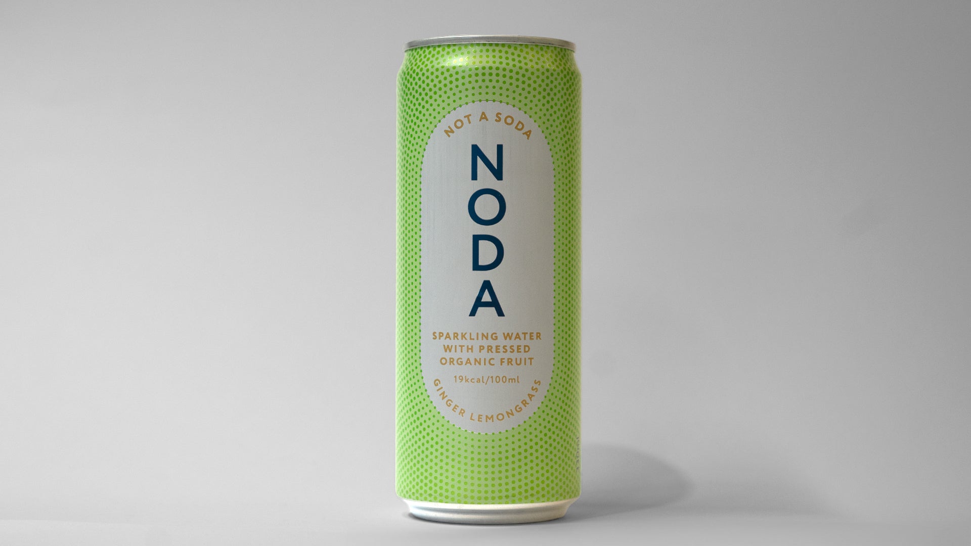 Dåse med Noda Ingefær & Citrongræs, 33 cl, øko - økologisk drik med ingefær og citrongræs