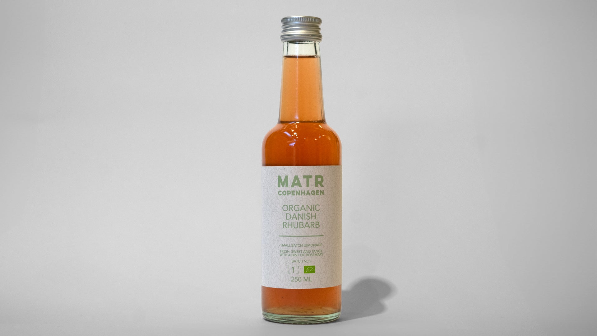 Flaske med Matr CPH Rabarber Lemonade, øko, 25 cl - økologisk rabarber lemonade