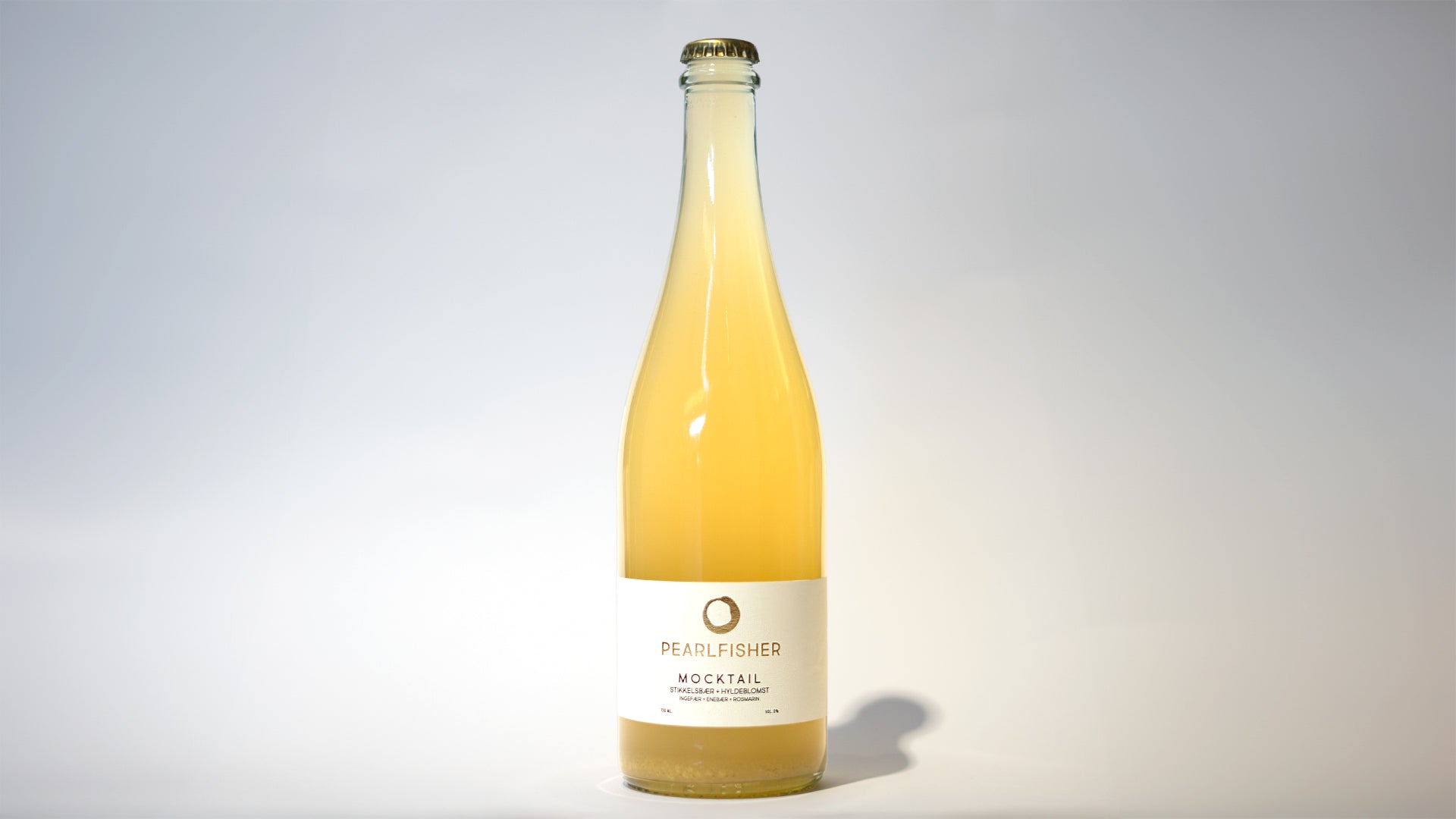 Pearlfisher mocktail med hyldeblomst, stikkelsbær, ingefær, enebær og rosmarin på 75cl flaske fra NOORMANN
