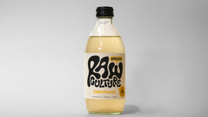 Flaske med Raw Culture Elderflower, 33 cl - fermenteret drik med hyldeblomstsmag